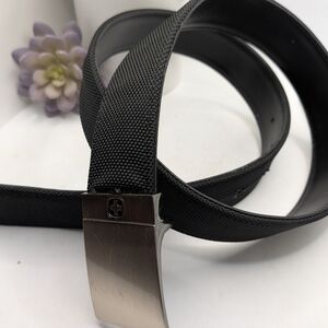 Swiss Army Black Textured Reversible‎ Web Belt with Brushed Metal Buckle